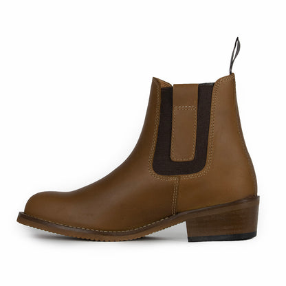 Tuffa Bronco Boots – studio image