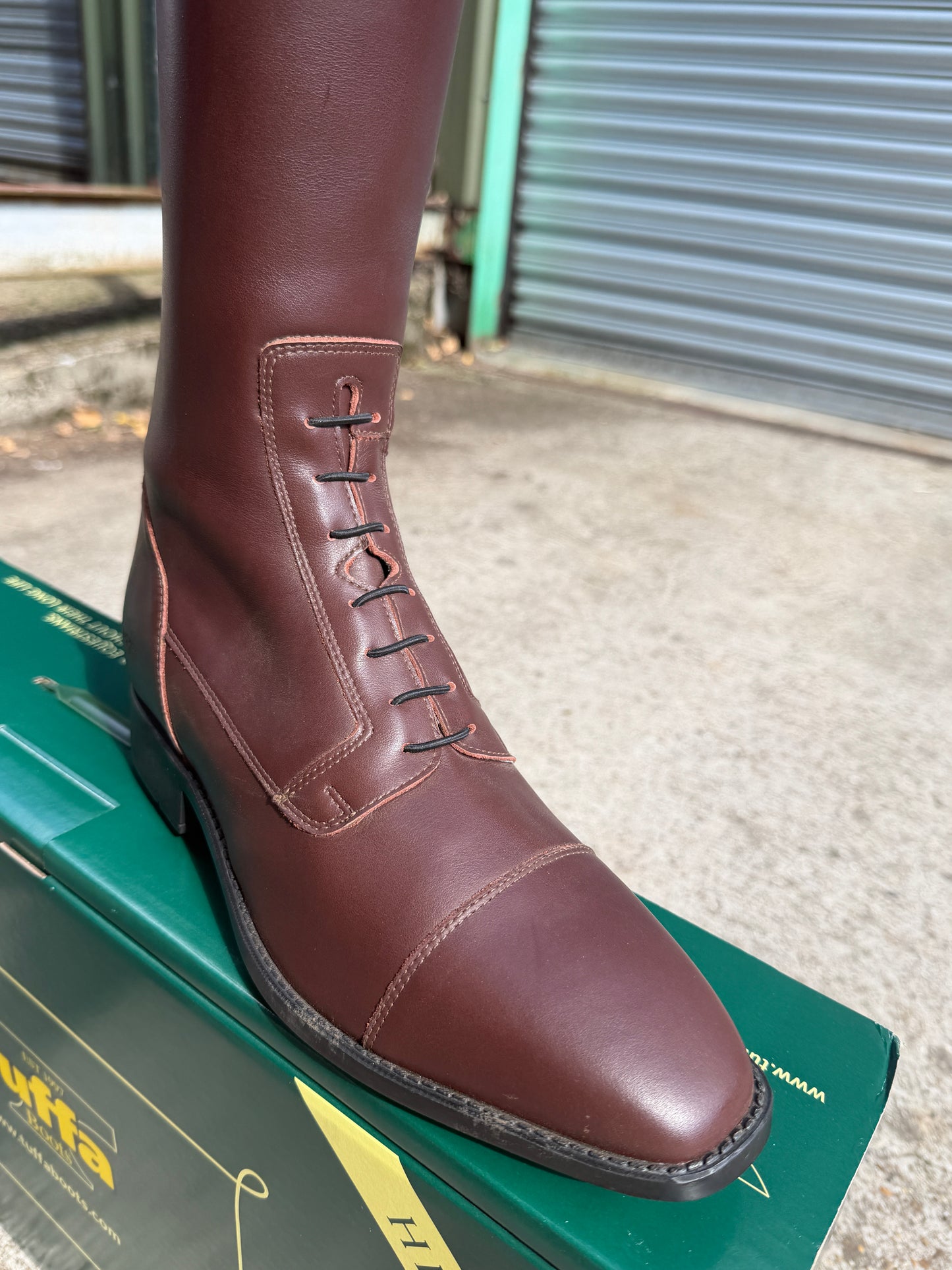Brown Riding Boots Size 43/9 Samples